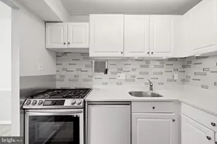 125 Clubhouse Dr SW, Leesburg, VA 20175 - Photo 3