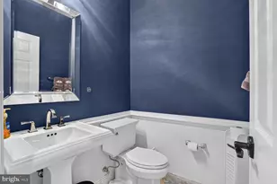 20369 Potomac Landing Terrace, Sterling, VA 20165 - Photo 11