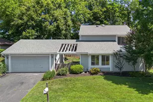 110 Victoria Pl, Sterling, VA 20164 - Photo 1