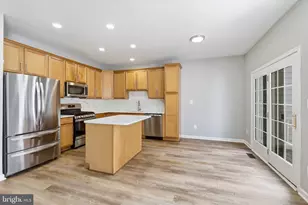 43391 Frenchmans Creek Terrace, Ashburn, VA 20147 - Photo 9