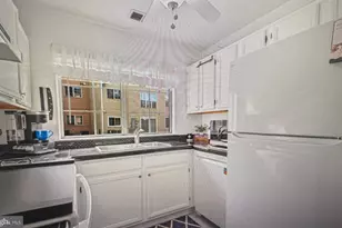 1130 Huntmaster Terrace NE, Leesburg, VA 20176 - Photo 7