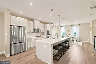 24274 Thurso Sq, Dulles, VA 20166 - Photo 3