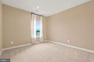 24274 Thurso Sq, Dulles, VA 20166 - Photo 61