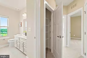 24274 Thurso Sq, Dulles, VA 20166 - Photo 69