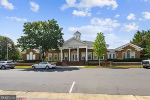 25915 Kirkwood Square, Chantilly, VA 20152 - Photo 55