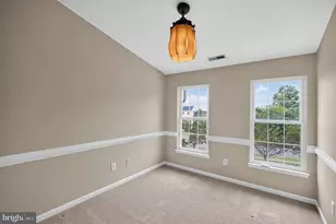 25915 Kirkwood Square, Chantilly, VA 20152 - Photo 25