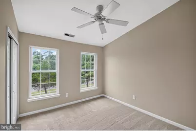 25915 Kirkwood Square, Chantilly, VA 20152 - Photo 27