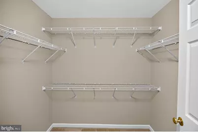 25915 Kirkwood Square, Chantilly, VA 20152 - Photo 21
