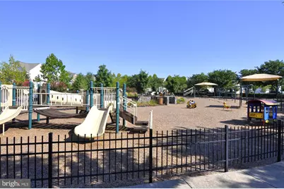 25915 Kirkwood Square, Chantilly, VA 20152 - Photo 47