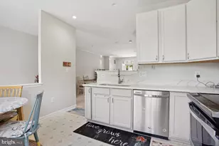 21717 Frame Square, Broadlands, VA 20148 - Photo 13