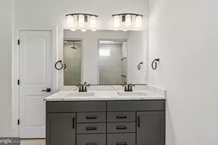 42688 Cattail Crk Dr, Leesburg, VA 20176 - Photo 27