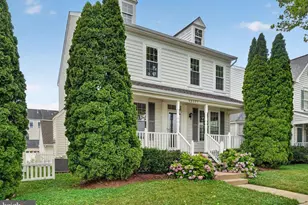 42771 Freedom St, Chantilly, VA 20152 - Photo 1