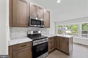 1216 Bradfield Dr SW, Leesburg, VA 20175 - Photo 13