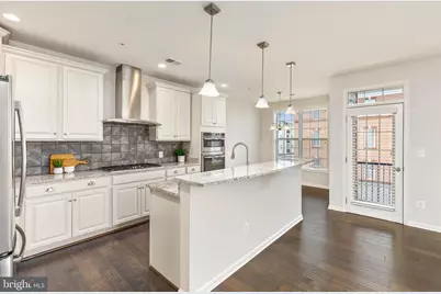 23694 Hopewell Manor Terrace, Ashburn, VA 20148 - Photo 9