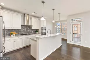 23694 Hopewell Manor Terrace, Ashburn, VA 20148 - Photo 9