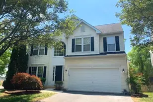 25889 Spurling Ln, Chantilly, VA 20152 - Photo 1
