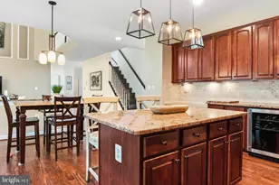 43276 John Danforth Ct, Ashburn, VA 20147 - Photo 13