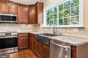 43276 John Danforth Ct, Ashburn, VA 20147 - Photo 15