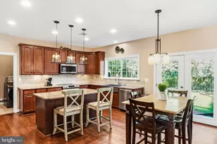 43276 John Danforth Ct, Ashburn, VA 20147 - Photo 11