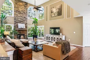 43276 John Danforth Ct, Ashburn, VA 20147 - Photo 19