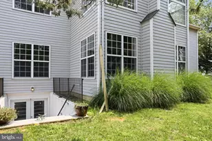 43276 John Danforth Ct, Ashburn, VA 20147 - Photo 59
