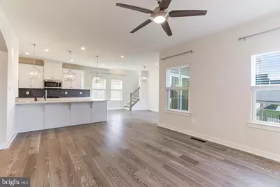 13 S Locust Street, Lovettsville, VA 20180 - Photo 23