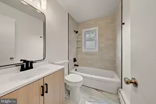 20212 Broad Run Dr, Sterling, VA 20165 - Photo 23
