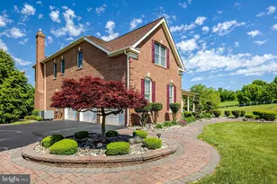 17485 White Gate Pl, Leesburg, VA 20175 - Photo 9