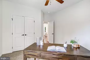 26798 Barnsley Pl, Chantilly, VA 20152 - Photo 19