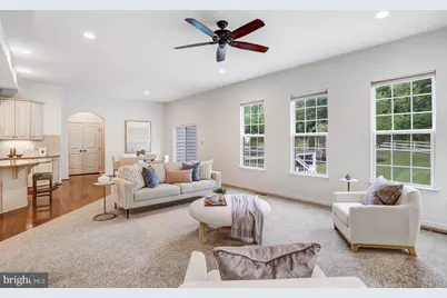 26798 Barnsley Place, Chantilly, VA 20152 - Photo 37