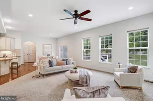 26798 Barnsley Pl, Chantilly, VA 20152 - Photo 37