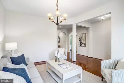 26798 Barnsley Place, Chantilly, VA 20152 - Photo 15
