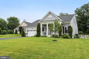 26798 Barnsley Pl, Chantilly, VA 20152 - Photo 1