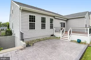 26798 Barnsley Pl, Chantilly, VA 20152 - Photo 85