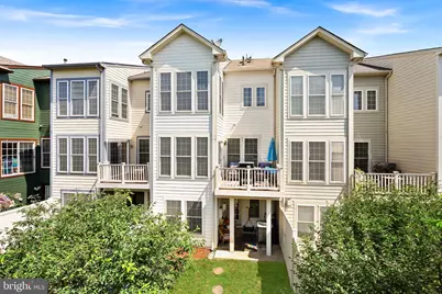 211 Great Laurel Square SE, Leesburg, VA 20175 - Photo 35