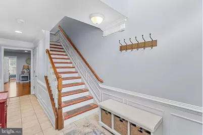 211 Great Laurel Square SE, Leesburg, VA 20175 - Photo 3