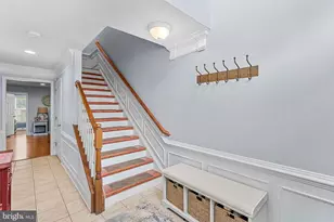 211 Great Laurel Square SE, Leesburg, VA 20175 - Photo 3