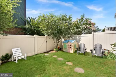 211 Great Laurel Square SE, Leesburg, VA 20175 - Photo 31