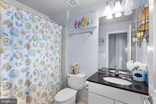 211 Great Laurel Square SE, Leesburg, VA 20175 - Photo 27