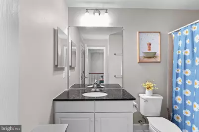 211 Great Laurel Square SE, Leesburg, VA 20175 - Photo 23