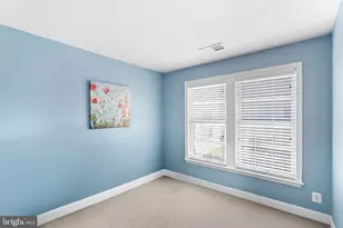 211 Great Laurel Square SE, Leesburg, VA 20175 - Photo 21