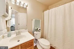 46383 Pryor Square, Sterling, VA 20165 - Photo 19