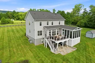 12720 Snowbird Ct, Lovettsville, VA 20180 - Photo 7