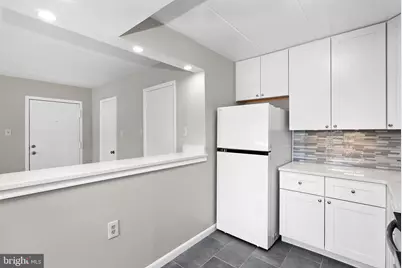 125 Clubhouse Drive SW #7, Leesburg, VA 20175 - Photo 19