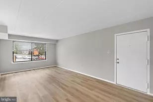 125 Clubhouse Dr SW, Leesburg, VA 20175 - Photo 9