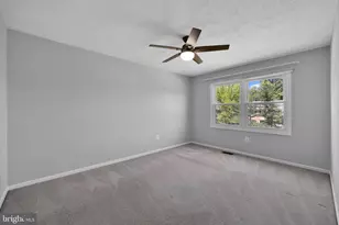 203 Markwood Dr, Sterling, VA 20165 - Photo 23