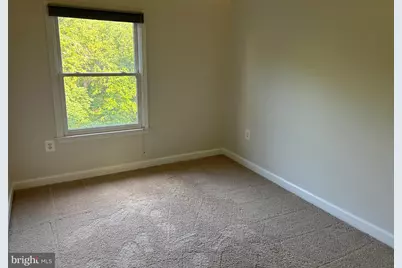 111 Maximillian Court SW, Leesburg, VA 20175 - Photo 17