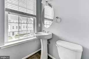44104 Turf Field Square, Chantilly, VA 20152 - Photo 15