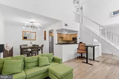 129 Willow Place, Sterling, VA 20164 - Photo 5