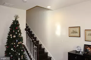 44100 Vaira Terrace, Chantilly, VA 20152 - Photo 9